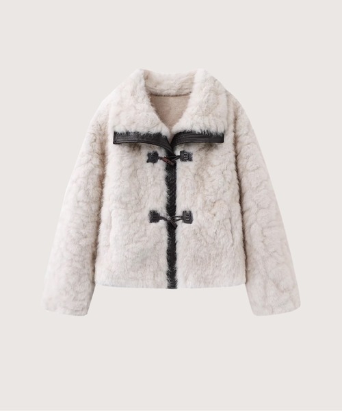 LA POMME petit(ラポミ・プチ)の「Faux Fur Leather Stitching Short Coat(ムートンコート・レディース・アイボリー/グレー・LARGE/MEDIUM/X-LARGE)」の1枚目の写真