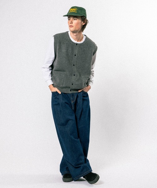 Elanque(エランク)の「short length knit vest / ショート丈ニットベスト(ニット/セーター・メンズ・チャコールグレー/ブルー系その他・MEDIUM/LARGE)」の9枚目の写真