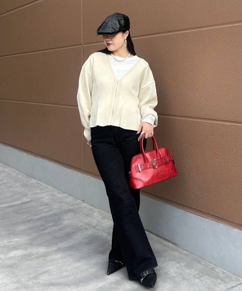 JEANASIS（ジーナシス）の「ペプラムZIP Vカーディガン/650175（カーディガン/ボレロ・レディース・ピンク系その他/グレー系その他/ブラック系/ホワイト系その他・FREE）」の17枚目の写真