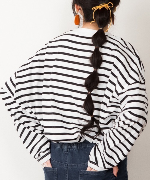 aity(アイティ)の「M-5L オーバーサイズ ボーダーロンT 夏服(Tシャツ/カットソー・レディース・ブルー/杢グレー/ブラック・LL~3L/M~L/4L~5L)」の5枚目の写真