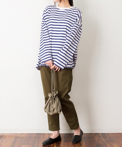 aity(アイティ)の「M-5L オーバーサイズ ボーダーロンT 夏服(Tシャツ/カットソー・レディース・ブルー/杢グレー/ブラック・LL~3L/M~L/4L~5L)」の12枚目の写真