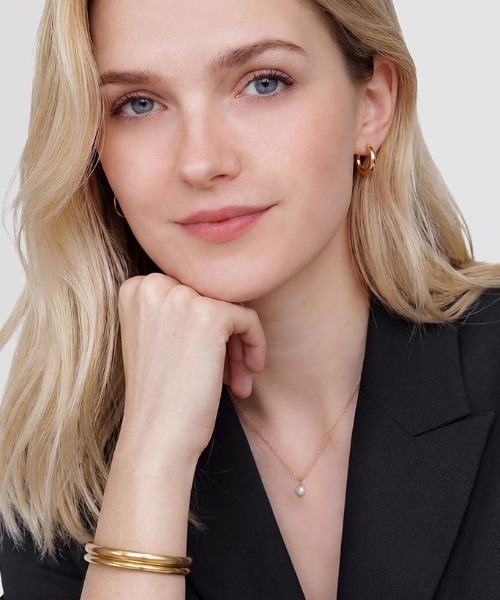 Daniel Wellington(ダニエルウェリントン)の「Classic Arch Earrings ローズゴールド/ゴールド/シルバー(ピアス(両耳用)・レディース・イエローゴールド/ピンクゴールド・9/12)」の15枚目の写真