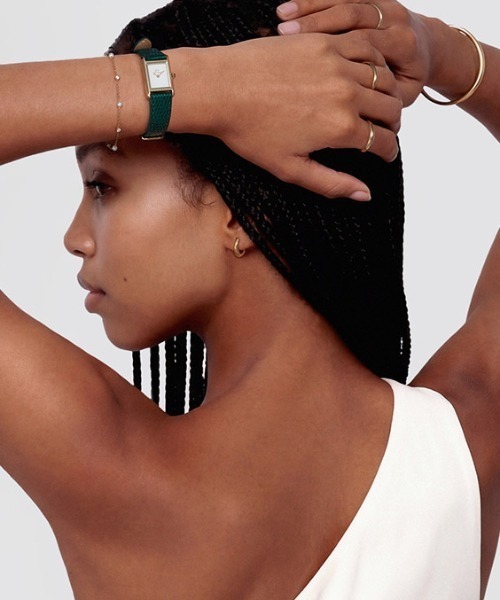 Daniel Wellington(ダニエルウェリントン)の「Classic Arch Earrings ローズゴールド/ゴールド/シルバー(ピアス(両耳用)・レディース・イエローゴールド/ピンクゴールド・9/12)」の18枚目の写真
