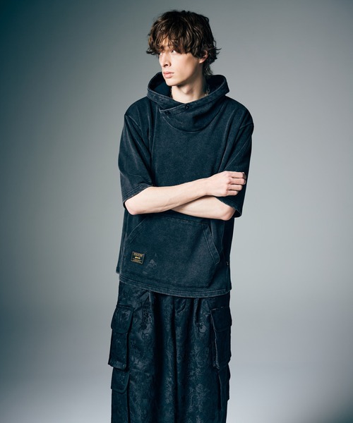 glamb(グラム)の「Aged Pile Hoodie / エイジドパイルフーディ(パーカー・メンズ・ブラック/ネイビー・S/M/L)」の8枚目の写真