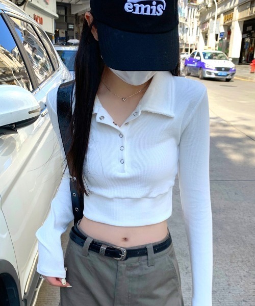 SHEENA(シーナ)の「ポロ襟ヘンリーネッククロップドトップス(Tシャツ/カットソー・レディース・ホワイト/ブラック・M)」の14枚目の写真