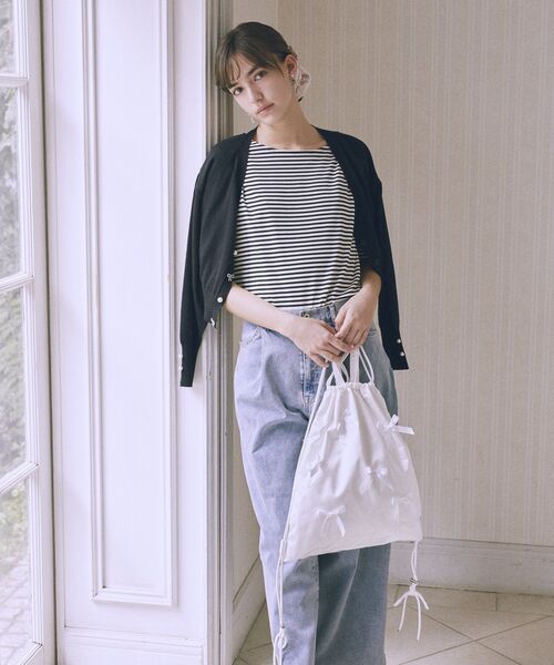 Maison de FLEUR(メゾンドフルール)の「リボンナップサック(バックパック/リュック・レディース・ホワイト/ブラック・FREE)」の20枚目の写真
