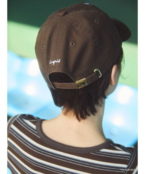 Ungrid(アングリッド)の「【MLB × New Era × Ungrid】ロゴキャップ(キャップ・レディース・ベージュ/ネイビー/ブラウン・FREE)」の8枚目の写真