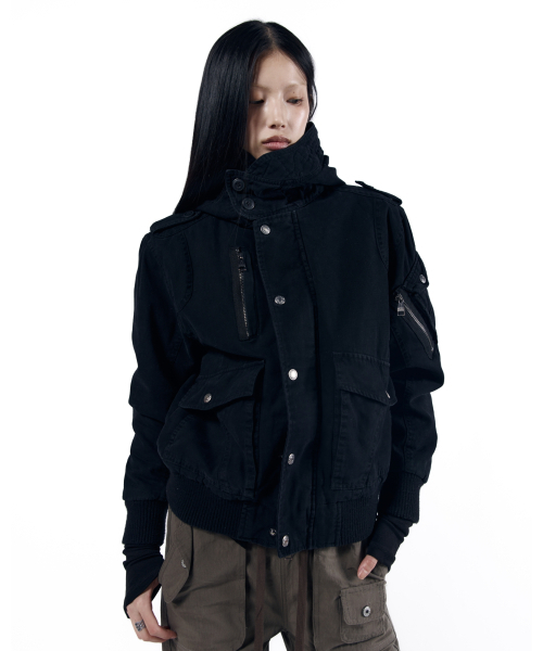 AAKAM(アーカム)の「Nova Combat Jacket (Black)(ミリタリージャケット・レディース・その他・1/2)」の3枚目の写真