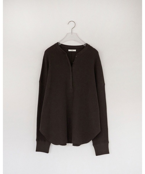 anuke（アンヌーク）の「Waffle Loose Henleytops（Tシャツ/カットソー・レディース・オートミール/ブラウン・FREE）」の17枚目の写真