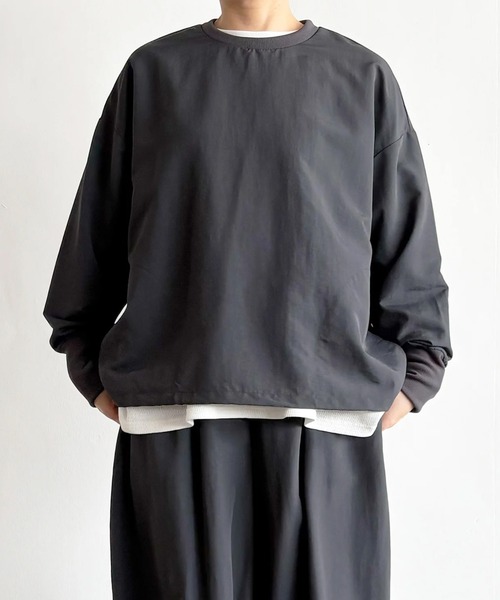 HARVESTY(ハーベスティ)の「HARVESTY / ハーベスティ PULLOVER NYLON TUSSAH ナイロンタッサー プルオーバー カットソー(Tシャツ/カットソー・レディース・アイボリー/チャコールグレー・1/2)」の2枚目の写真
