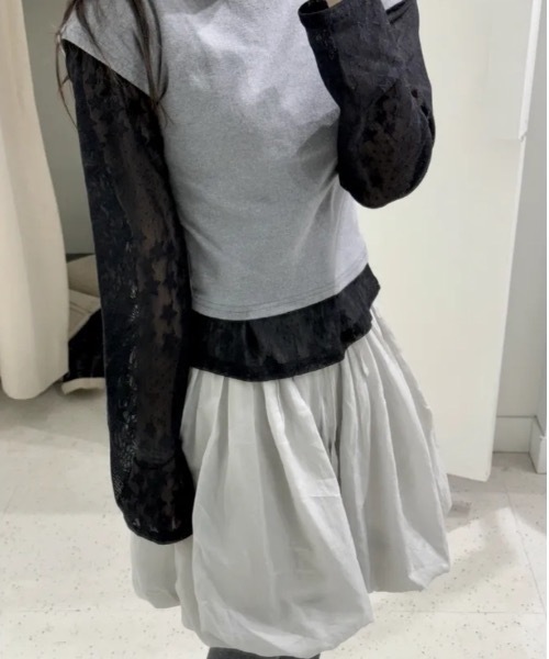 Teem Store(チームストア)の「【冷房・UV対策】星柄シアーレーストップス シアーロンT レイヤード(Tシャツ/カットソー・レディース・ブラック/ホワイト・F)」の8枚目の写真