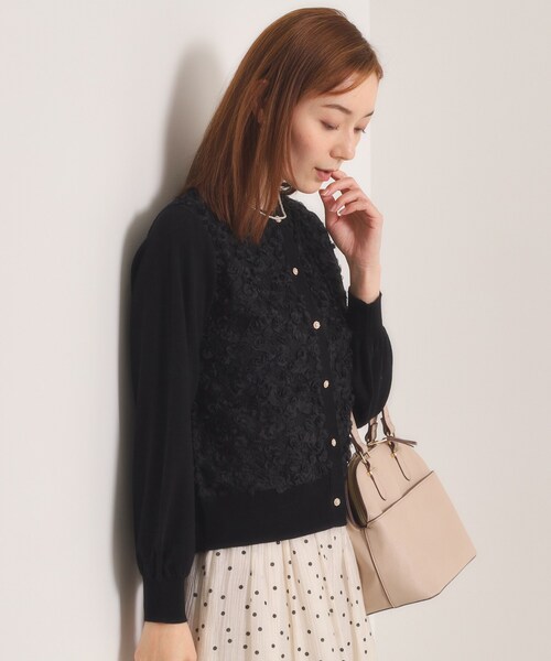 ITS'DEMO（イッツデモ）の「【手洗い可】フロントレースニットカーデ（カーディガン/ボレロ・レディース・オフホワイト/ブラック・00）」の8枚目の写真