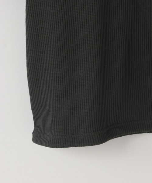 LOWRYS FARM(ローリーズファーム)の「【LFM(U)】ワッフルヘンリーネックTSS 667847(Tシャツ/カットソー・メンズ・ブラウン/ブラック/ホワイト・MEDIUM/LARGE)」の7枚目の写真