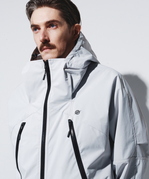 KALAPATTHAR(カラパタール)の「3Layer Hidden Pocket Hooded Jacket - LIGHT GRAY(パーカー・メンズ・その他・MEDIUM/LARGE)」の1枚目の写真