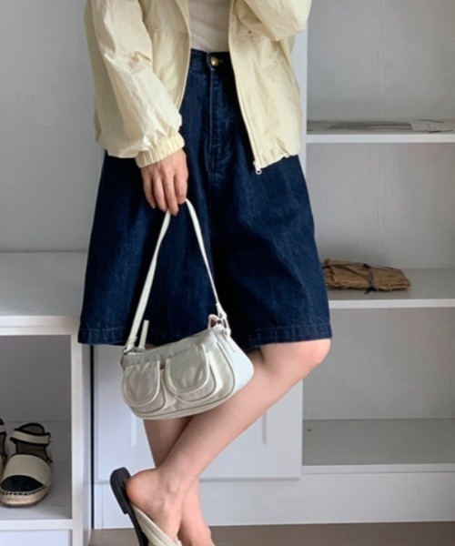 Vipoa（ヴィポア）の「casual pocket shoulder bag（ショルダーバッグ・レディース・ホワイト/ブラック/レッド・FREE）」の12枚目の写真