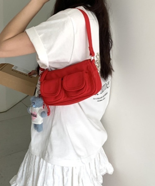Vipoa（ヴィポア）の「casual pocket shoulder bag（ショルダーバッグ・レディース・ホワイト/ブラック/レッド・FREE）」の8枚目の写真