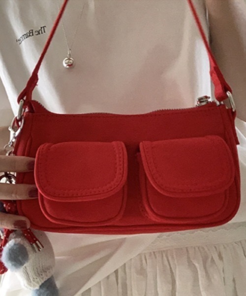 Vipoa（ヴィポア）の「casual pocket shoulder bag（ショルダーバッグ・レディース・ホワイト/ブラック/レッド・FREE）」の5枚目の写真
