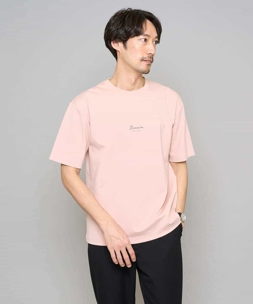 a.v.v（アーヴェヴェ）の「【イージーケア/洗濯機で洗える/速乾/毛玉になりにくい/接触冷感】ミニロゴプリントセミワイドシルエットカットソー（Tシャツ/カットソー・メンズ・ダークインディゴブルー/ピンク/ホワイト/チャコールグレー・48/44/50）」の4枚目の写真