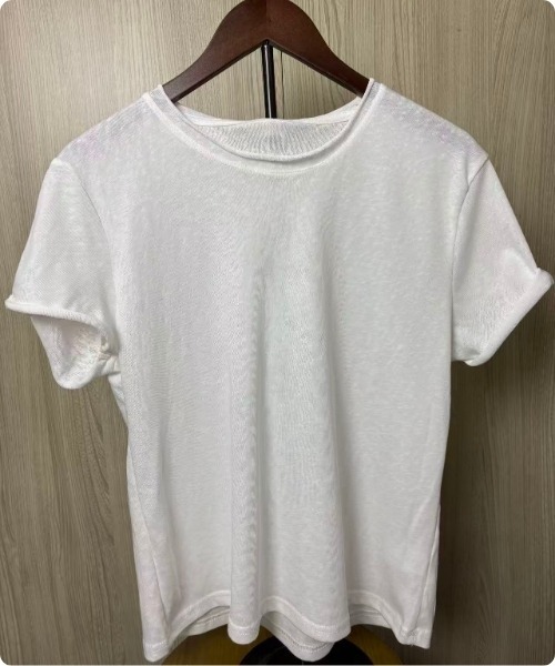 I.O.E（アイオイ）の「[韓国トレンド] リネンベーシックTシャツ（Tシャツ/カットソー・レディース・グレー/ピンク/ホワイト/イエロー/ライトブルー/ブラック・FREE）」の18枚目の写真