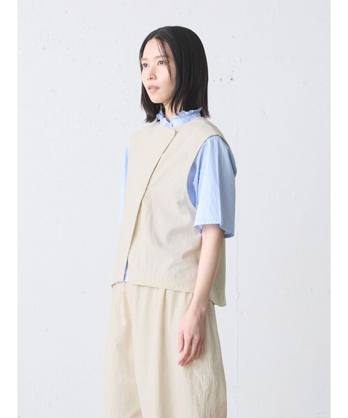 MidiUmi(ミディウミ)の「MidiUmi C/Lライトベスト(ベスト・レディース・キナリ/ネイビー系2/カーキ系2/チャコールグレー・FREE)」の10枚目の写真