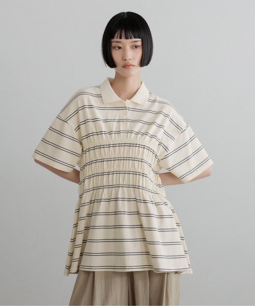 LOWRYS FARM(ローリーズファーム)の「ギャザーポロSS 794100(Tシャツ/カットソー・レディース・グレー/アイボリー・LONG/SHORT)」の2枚目の写真