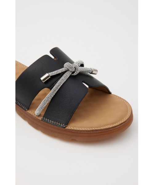 STACCATO(スタッカート)の「ドルチェリボンスリッパサンダル(サンダル・レディース・ホワイト/ブラック・22.5cm/23cm/23.5cm/24cm)」の18枚目の写真