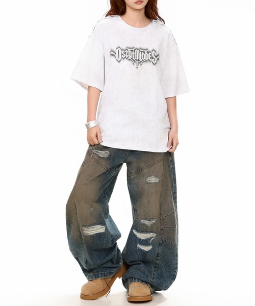 lilful(リルフル)の「【26年春夏新作】ぼかしロゴ ショルダーボタン オーバーサイズ半袖Tシャツ(Tシャツ/カットソー・レディース・ホワイト・L/M)」の11枚目の写真