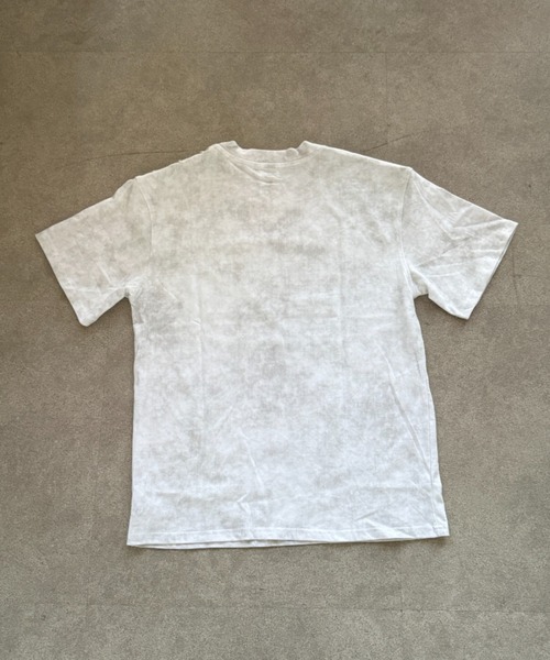 lilful(リルフル)の「【26年春夏新作】ぼかしロゴ ショルダーボタン オーバーサイズ半袖Tシャツ(Tシャツ/カットソー・レディース・ホワイト・L/M)」の17枚目の写真