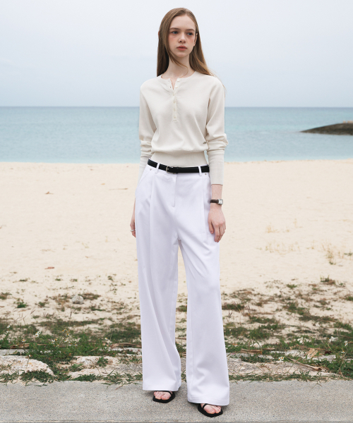 DEHEVE（デヘヴェ）の「Summer Henley Neck Knit [Ivory]（ニット/セーター・レディース・アイボリー・OS）」の4枚目の写真