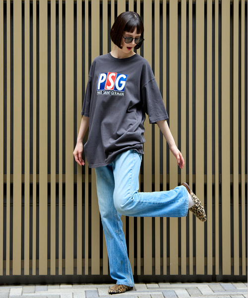 PARIS SAINT-GERMAIN(パリサンジェルマン)の「【Paris Saint-Germain 】 JP Classic Flock Logo Tee 1(Tシャツ/カットソー・メンズ・ホワイト/ブラック・X-LARGE/LARGE/MEDIUM)」の4枚目の写真