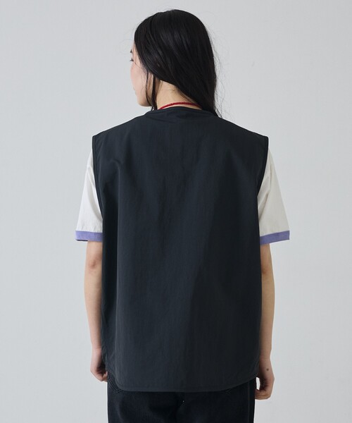 Barbour(バブアー)の「【Barbour / バブアー】フィッシングベスト/ Fly Fishing Vest /ユニセックス/ MGI0315(ブルゾン・メンズ・ブラック/カーキ・38/40)」の14枚目の写真