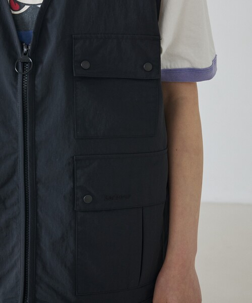 Barbour(バブアー)の「【Barbour / バブアー】フィッシングベスト/ Fly Fishing Vest /ユニセックス/ MGI0315(ブルゾン・メンズ・ブラック/カーキ・38/40)」の17枚目の写真