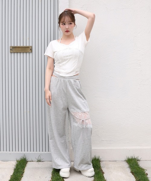 one after another NICE CLAUP(ワンアフターアナザーナイスクラップ)の「レイヤード風キャミ付きレースドッキングトップス(Tシャツ/カットソー・レディース・ブラック/オフホワイト/杢グレー/ピンク・FREE)」の13枚目の写真