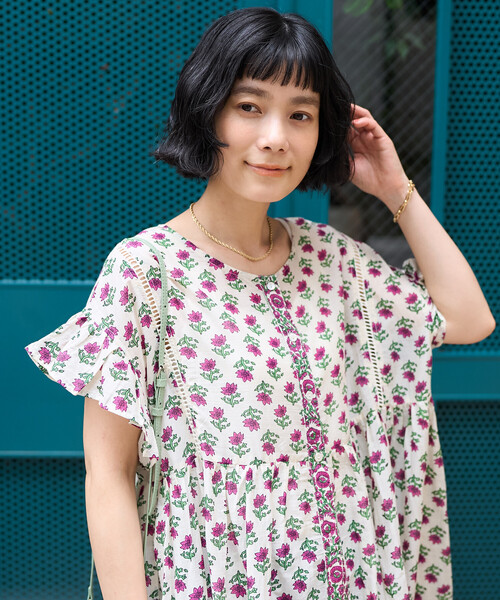 FREAK'S STORE(フリークスストア)の「インド フラワープリント柄ワンピース(ワンピース・レディース・オフホワイト/チャコールグレー/レッド・フリ-)」の13枚目の写真
