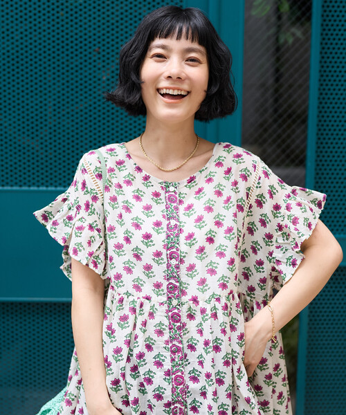 FREAK'S STORE(フリークスストア)の「インド フラワープリント柄ワンピース(ワンピース・レディース・オフホワイト/チャコールグレー/レッド・フリ-)」の14枚目の写真
