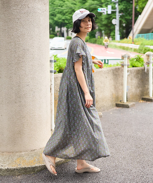 FREAK'S STORE(フリークスストア)の「インド フラワープリント柄ワンピース(ワンピース・レディース・オフホワイト/チャコールグレー/レッド・フリ-)」の19枚目の写真