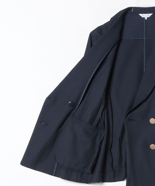 TRUDEA（トルディア）の「金釦ダブルブレストジャケット(リネンライク/ウォッシャブル)（テーラードジャケット・レディース・ネイビー・LARGE/MEDIUM/SMALL/X-LARGE）」の17枚目の写真