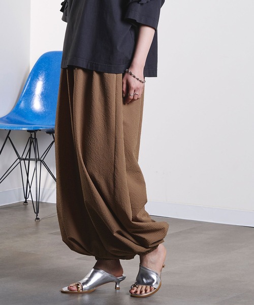 ROSE BUD（ローズバッド）の「mici/BALLOON PANTS（その他パンツ・レディース・ネイビー/ベージュ・ONE SIZE）」の11枚目の写真