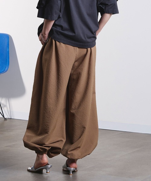 ROSE BUD（ローズバッド）の「mici/BALLOON PANTS（その他パンツ・レディース・ネイビー/ベージュ・ONE SIZE）」の10枚目の写真