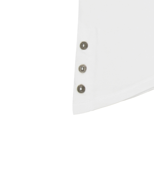 ROCKCAKE(ロックケーキ)の「Slit Button Asymmetric Sleeveless - White(Tシャツ/カットソー・レディース・その他・SMALL)」の8枚目の写真