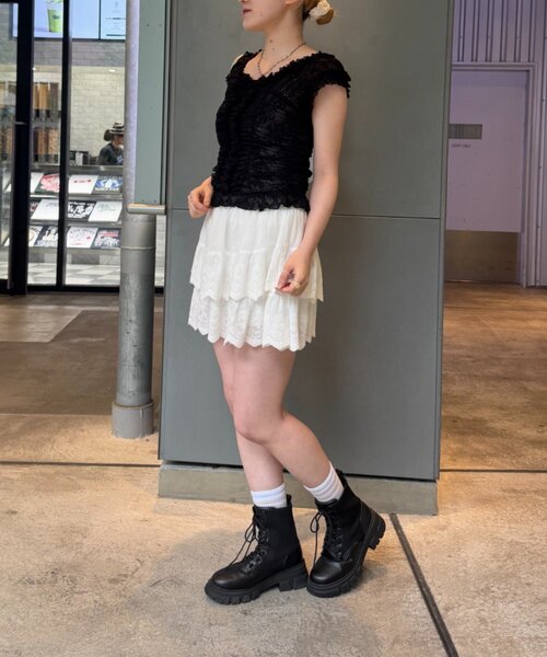 w closet（ダブルクローゼット）の「シャーリングレースフレンチT　夏服（Tシャツ/カットソー・レディース・オフホワイト/ブラック/ピンク・FREE）」の14枚目の写真