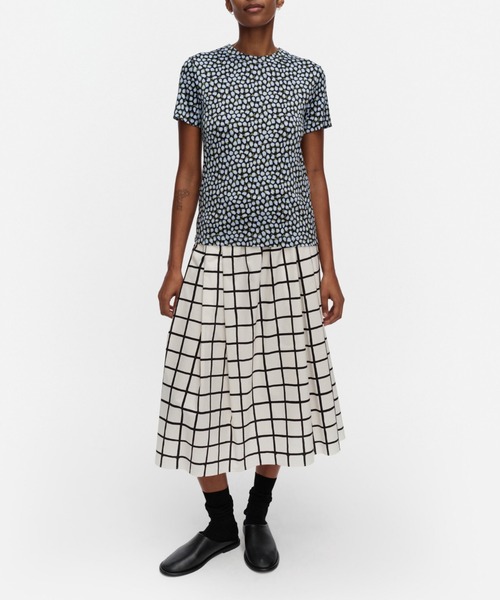 marimekko(マリメッコ)の「Sykkyra Pikku Vikuri / shirt(Tシャツ/カットソー・レディース・ネイビー・X-SMALL/MEDIUM/SMALL)」の1枚目の写真