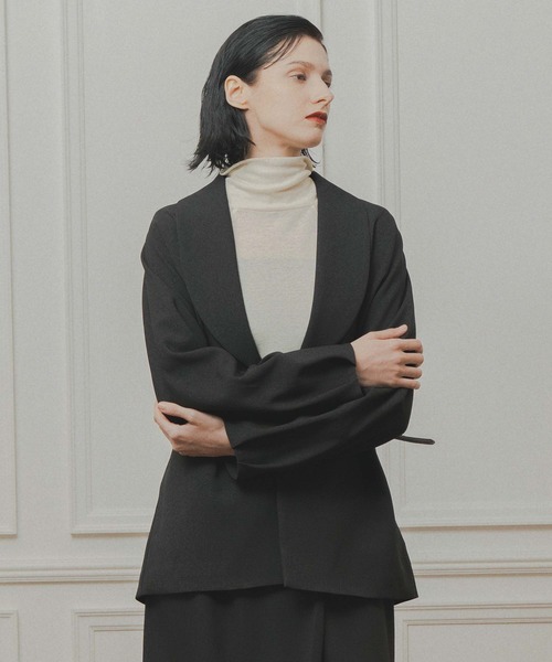 WHYTO.(ホワイト)の「「WHYTO. / ホワイト」dolman sleeve tailored jacket(その他アウター・レディース・杢グレー/チャコールグレー/ブラック・36/38)」の5枚目の写真