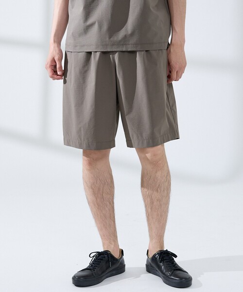 ABAHOUSE GRAY(アバハウスグレイ)の「【セットアップ対応】360°ストレッチ リップストップ リラックス ショートパンツ / 吸水速乾 / 遮熱 / UVカット(その他パンツ・メンズ・ネイビー/ブラック/チャコールグレー・48/46)」の1枚目の写真