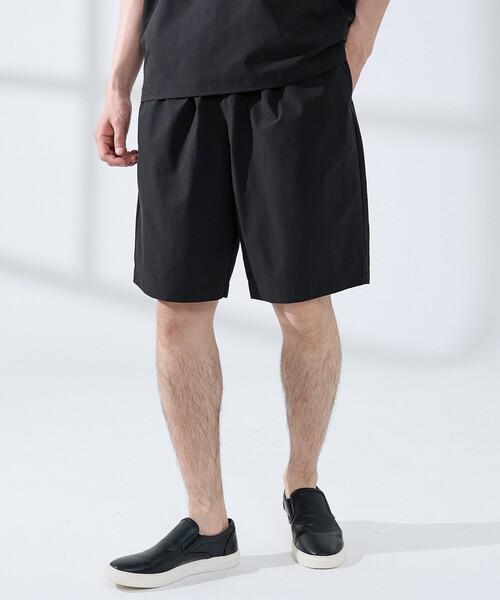 ABAHOUSE GRAY(アバハウスグレイ)の「【セットアップ対応】360°ストレッチ リップストップ リラックス ショートパンツ / 吸水速乾 / 遮熱 / UVカット(その他パンツ・メンズ・ネイビー/ブラック/チャコールグレー・48/46)」の2枚目の写真