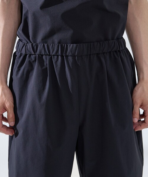 ABAHOUSE GRAY(アバハウスグレイ)の「【セットアップ対応】360°ストレッチ リップストップ リラックス ショートパンツ / 吸水速乾 / 遮熱 / UVカット(その他パンツ・メンズ・ネイビー/ブラック/チャコールグレー・48/46)」の9枚目の写真
