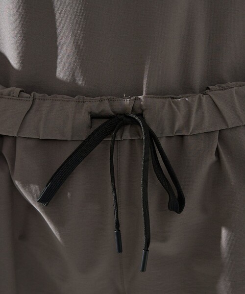 ABAHOUSE GRAY(アバハウスグレイ)の「【セットアップ対応】360°ストレッチ リップストップ リラックス ショートパンツ / 吸水速乾 / 遮熱 / UVカット(その他パンツ・メンズ・ネイビー/ブラック/チャコールグレー・48/46)」の16枚目の写真