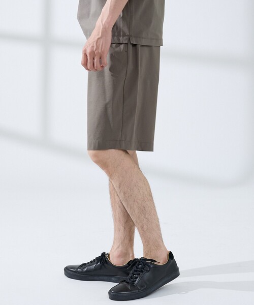 ABAHOUSE GRAY(アバハウスグレイ)の「【セットアップ対応】360°ストレッチ リップストップ リラックス ショートパンツ / 吸水速乾 / 遮熱 / UVカット(その他パンツ・メンズ・ネイビー/ブラック/チャコールグレー・48/46)」の17枚目の写真