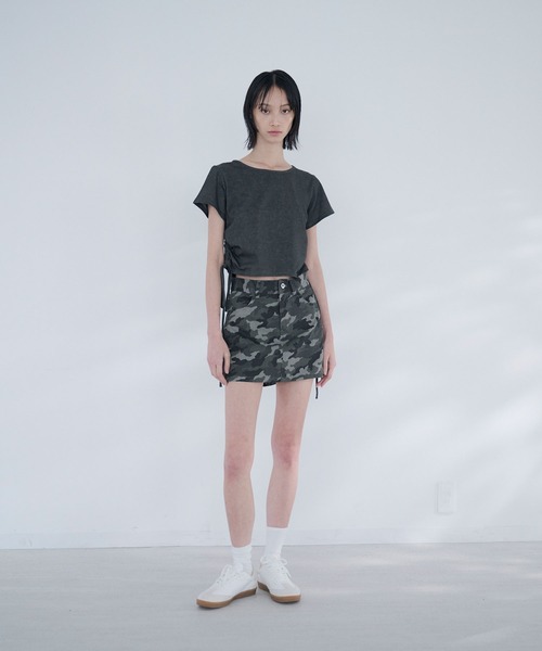 Nora Lily elle(ノラリリーエル)の「side gather short top(Tシャツ/カットソー・レディース・ダークグレー/カーキ・FREE)」の16枚目の写真