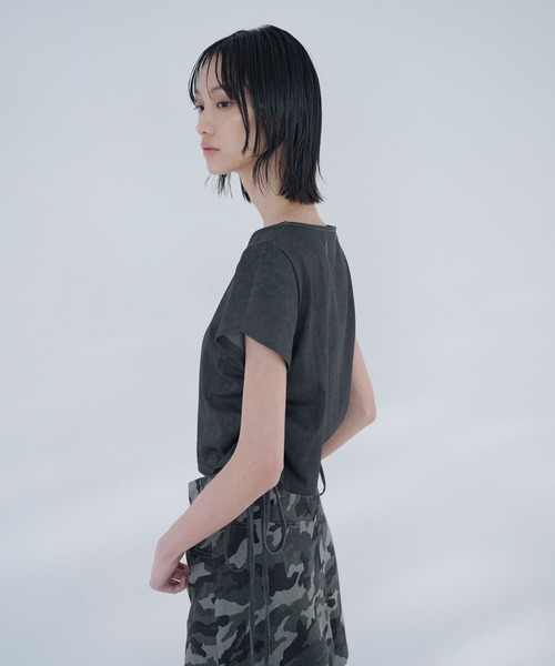 Nora Lily elle(ノラリリーエル)の「side gather short top(Tシャツ/カットソー・レディース・ダークグレー/カーキ・FREE)」の14枚目の写真